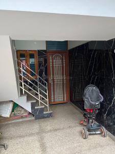 Image of 1250 Sq.ft 2 BHK Builder Floor for rent in Beta I, Greater Noida for Rs. 25000