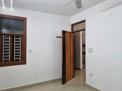 Bedroom Image of 675 Sq.ft 3 BHK Apartment / Flat for rent in Lord Krishna Apartment, Uttam Nagar New Delhi for Rs. 18000