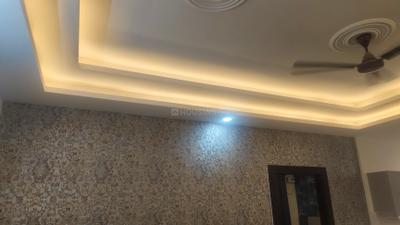 Living Room Image of 2400 Sq.ft 3 BHK Builder Floor for rent in Sector 17 Gurgaon for Rs. 65000