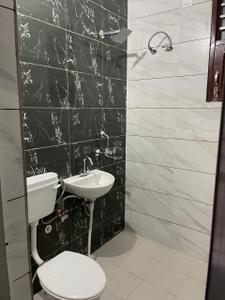Bathroom Image of 550 Sq.ft 1 RK Studio for rent in Sector 116 Mohali for Rs. 11000
