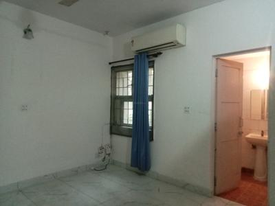 Bedroom Image of 2000 Sq.ft 3 BHK Apartment / Flat for rent in DDA Flats Vasant Kunj, Vasant Kunj New Delhi for Rs. 75000