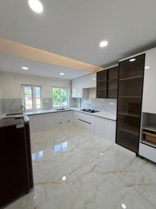 Bedroom Image of 2100 Sq.ft 3 BHK Apartment / Flat for rent in Cooke Town Bengaluru for Rs. 140000