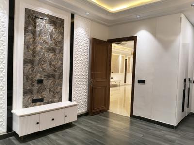 Bedroom Image of 3240 Sq.ft 4 BHK Builder Floor for sale in Palam Vihar Gurgaon for Rs. 36000000