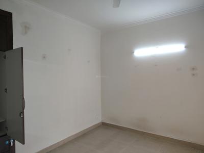 Bedroom Image of 1045 Sq.ft 2 BHK Apartment / Flat for sale in Paramount Floraville, Sector 137 Noida for Rs. 11000000