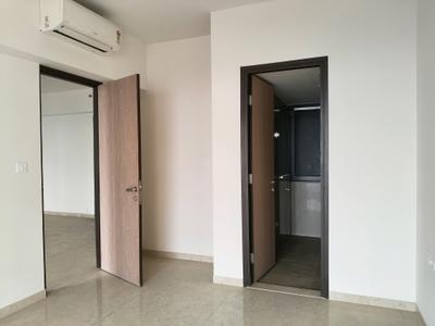 Bedroom Image of 1287 Sq.ft 3 BHK Apartment / Flat for sale in Sheth Beaumonte Tower A, Sion Mumbai for Rs. 67500000