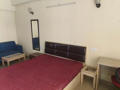 Bedroom Image of 380 Sq.ft 1 RK Apartment / Flat for rent in Supertech Ecociti, Sector 137 Noida for Rs. 19500