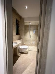 Bathroom Image of 1091 Sq.ft 3 BHK Apartment / Flat for sale in Rustomjee Prive, Bandra East Mumbai for Rs. 61500000