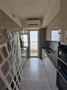 Kitchen Image of 1800 Sq.ft 2 BHK Apartment / Flat for rent in DLF One Midtown, Karampura New Delhi for Rs. 75000
