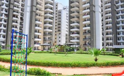 Image of 1048 Sq.ft 2 BHK Apartment / Flat for sale in Stellar MI Citihomes, Omicron III, Greater Noida for Rs. 9000000