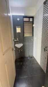 Bathroom Image of 550 Sq.ft 1 BHK Apartment / Flat for rent in Arihant Aarohi, Shilgaon Thane for Rs. 16000