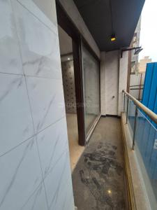Balcony Image of 1500 Sq.ft 3 BHK Builder Floor for sale in Mansarover Garden New Delhi for Rs. 26000000