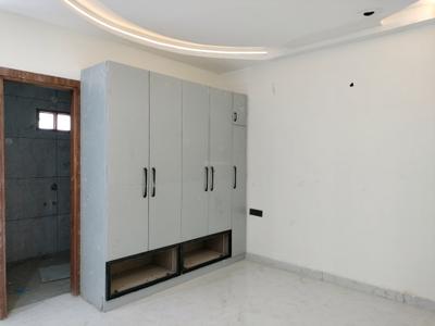 Bedroom Image of 1500 Sq.ft 4 BHK Builder Floor for sale in Bharat Vihar New Delhi for Rs. 17000000