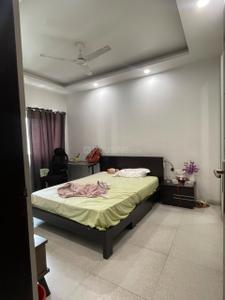 Bedroom Image of 2950 Sq.ft 4 BHK Apartment / Flat for sale in Purvanchal Royal Park, Sector 137 Noida for Rs. 33000000