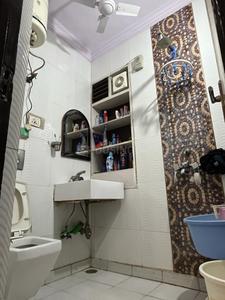 Bathroom Image of 780 Sq.ft 2 BHK Builder Floor for rent in Sector 24 Rohini New Delhi for Rs. 27000