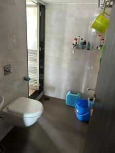 Bathroom Image of 1350 Sq.ft 3 BHK Apartment / Flat for sale in Sab Regency Park III Building No 1, Kalyan East Kalyan for Rs. 15000000