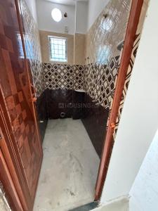 Image of 700 Sq.ft 2 BHK Apartment / Flat for sale in Tollygunge, Kolkata for Rs. 2100000