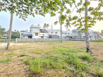Image of 6525 Sq.ft Residential Plot / Land for sale in North Parvur, Kochi for Rs. 7500000