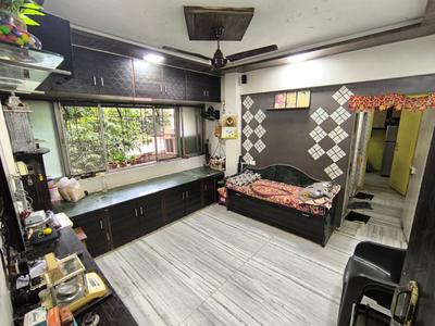 Hall Image of 600 Sq.ft 1 BHK Apartment / Flat for sale in Thakkar Plaza, Kandivali West Mumbai for Rs. 9500000