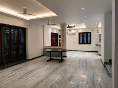 Living Room Image of 5000 Sq.ft 4 BHK Independent House for rent in Injambakkam Chennai for Rs. 150000