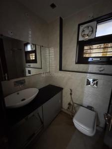 Bathroom Image of 1620 Sq.ft 3 BHK Builder Floor for sale in Paschim Vihar New Delhi for Rs. 25000000