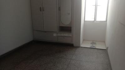 Bedroom Image of 1550 Sq.ft 2.5 BHK Apartment / Flat for rent in Mahavir Apartment, Sector 29 Noida for Rs. 35000
