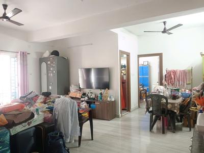 Living Room Image of 1050 Sq.ft 2 BHK Apartment / Flat for sale in Naktala Kolkata for Rs. 7500000