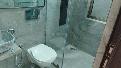 Image of 850 Sq.ft 2 BHK Apartment / Flat for sale in Vile Parle East, Mumbai for Rs. 24500000
