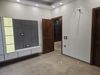 Bedroom Image of 1440 Sq.ft 3 BHK Builder Floor for sale in GTB Nagar New Delhi for Rs. 27500000