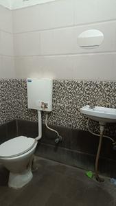 Bathroom Image of 1500 Sq.ft 3 BHK Independent House for rent in Mansarovar Jaipur for Rs. 20000