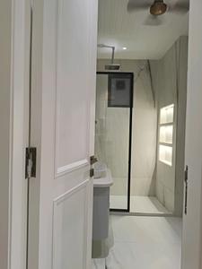 Common Bathroom Image of 2800 Sq.ft 5 BHK Builder Floor for sale in Indirapuram Ghaziabad for Rs. 39500000