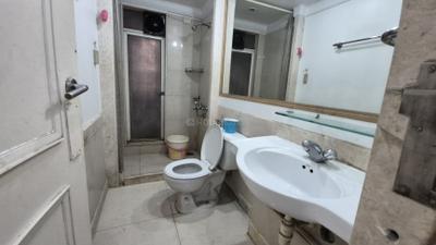 Image of 999 Sq.ft 2 BHK Apartment / Flat for sale in Hiranandani Meadows, Thane West, Thane for Rs. 19000000
