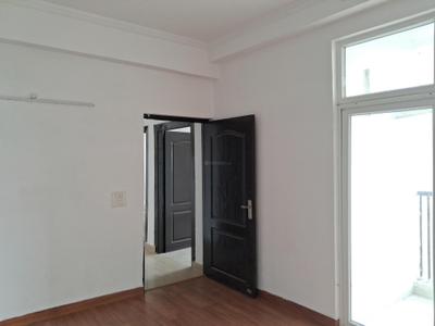 Bedroom Image of 1325 Sq.ft 3 BHK Apartment / Flat for sale in Amrapali Platinum by Amrapali Group, Sector 119 Noida for Rs. 12300000