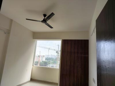Bedroom Image of 1345 Sq.ft 3 BHK Apartment / Flat for rent in Phase 2 Noida for Rs. 36000