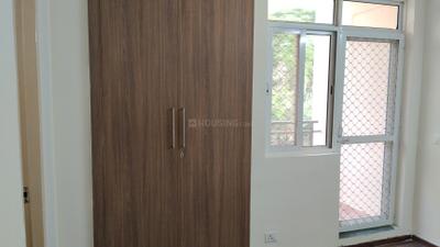 Bedroom Image of 1350 Sq.ft 3 BHK Apartment / Flat for rent in Jaypee Kosmos, Sector 134 Noida for Rs. 30000
