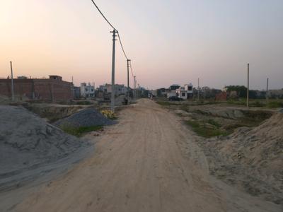 Image of 450 Sq.ft Residential Plot / Land for sale in Girdharpur Sunarasi, Ghaziabad for Rs. 1500000