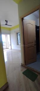 Hall Image of 1050 Sq.ft 2 BHK Apartment / Flat for sale in Purbalok Kolkata for Rs. 5600000