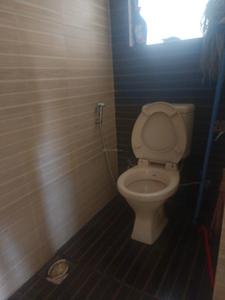 Common Bathroom Image of 939 Sq.ft 2 BHK Apartment / Flat for sale in Kumar Pebble Park, Hadapsar Pune for Rs. 5800000