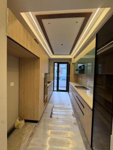 Kitchen Image of 2100 Sq.ft 3 BHK Builder Floor for sale in Sector 27 Gurgaon for Rs. 37500000