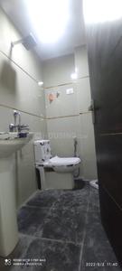 Bathroom Image of 900 Sq.ft 2 BHK Apartment / Flat for rent in Maestro Infra Tech Hargovind Enclave, Rajpur New Delhi for Rs. 18400