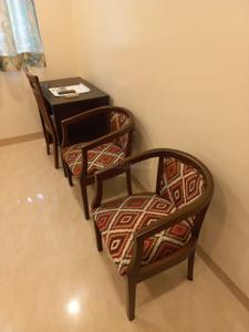 Hall Image of 600 Sq.ft 1 BHK Apartment / Flat for rent in Colaba Mumbai for Rs. 100000