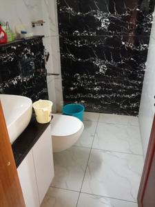 Bathroom Image of 1300 Sq.ft 2 BHK Builder Floor for rent in Haldwani Nainital for Rs. 30000