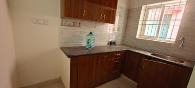 Kitchen Image of 600 Sq.ft 1 BHK Builder Floor for rent in Maruthi Sevanagar Bengaluru for Rs. 16500