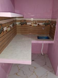 Kitchen Image of 450 Sq.ft 1 BHK Apartment / Flat for rent in Hallo Majra Chandigarh for Rs. 6000