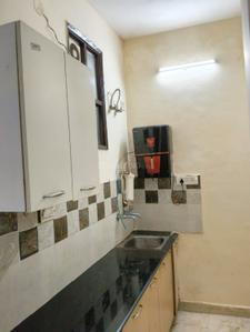 Kitchen Image of 700 Sq.ft 1 BHK Builder Floor for rent in Sector 30 Gurgaon for Rs. 25000
