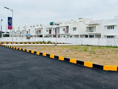 Image of 1000 Sq.ft Residential Plot / Land for sale in Siruseri, Chennai for Rs. 5800000