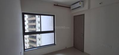 Bedroom Image of 670 Sq.ft 2 BHK Apartment / Flat for sale in Rustomjee La Familia, Thane West Thane for Rs. 15900000