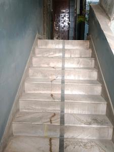 Staircase Image of 1250 Sq.ft 4 BHK Apartment / Flat for sale in Khidirpur Kolkata for Rs. 17000000