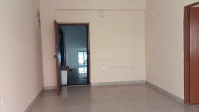 Living Room Image of 896 Sq.ft 2 BHK Apartment / Flat for rent in Eden Tolly Lakeside, Kabardanga Kolkata for Rs. 13000