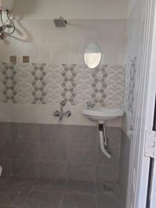 Bathroom Image of 658 Sq.ft 1 BHK Apartment / Flat for rent in Kondapur Hyderabad for Rs. 28000