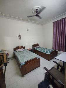 Bedroom Image of girls pg  in Sector 41, Noida